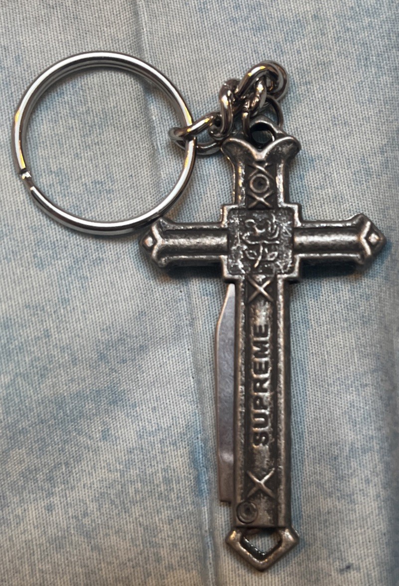Supreme Crucifix Folding Knife Keychain 2011 - Vintage Supreme