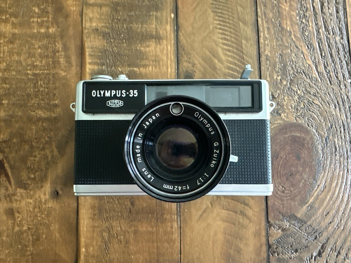 Olympus 35 LC Vintage Rangefinder Camera with 42mm f/1.7 G.Zuiko