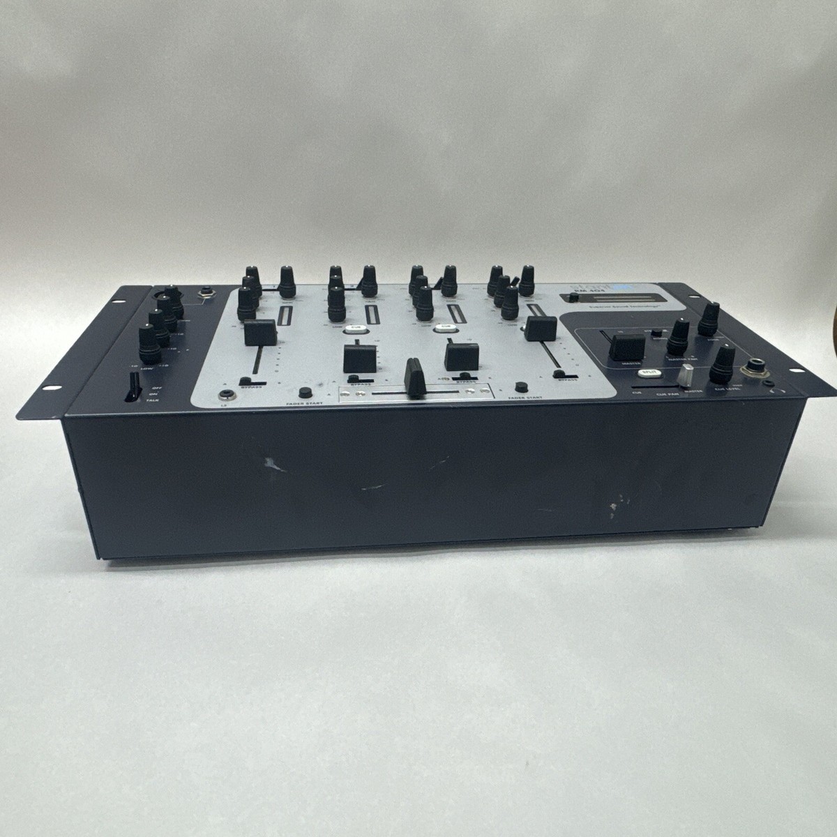STANTON RM 404 Mixer New Dj Scratch 4 Channel Phono Rack Mountable