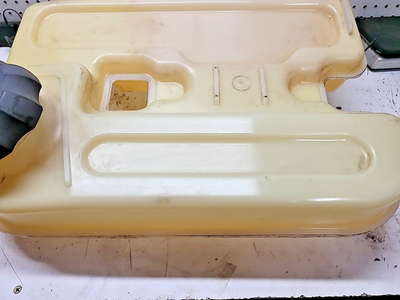 Craftsman Dyt4000 DYT Husqvarna Poulan Fuel Gas Tank 179022 for