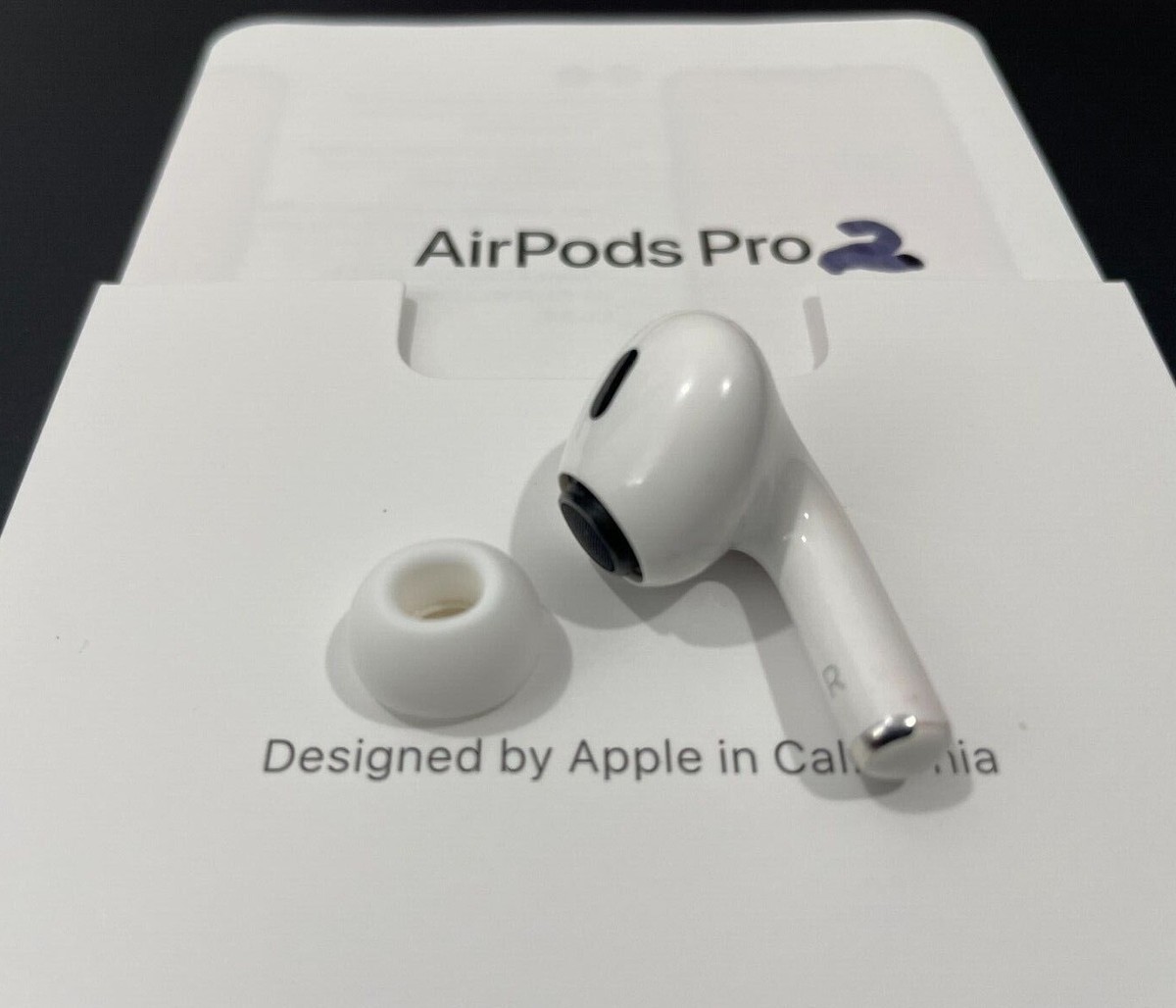 Original Apple AirPods Pro 2/ A2700 (Lightning) Right or Left or