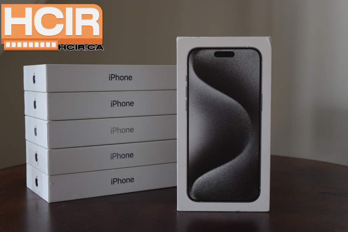 Apple iPhone 15 Pro Max - 256 GB - White Titanium (Unlocked) for