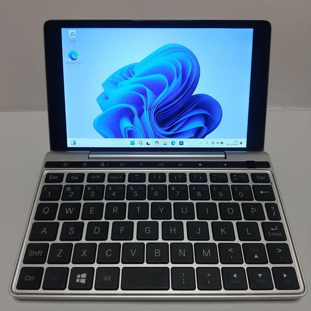 GPD Pocket 2 8GB memory SSD 128GB storage fully functional 7 inch