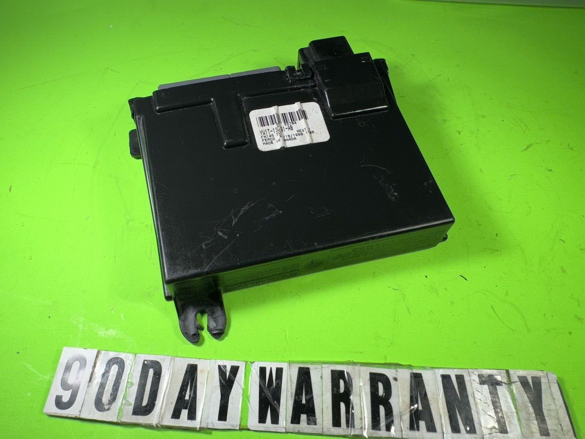 98-02 LINCOLN TOWN CAR DRIVER DOOR KEYLESS ENTRY MODULE YW1T