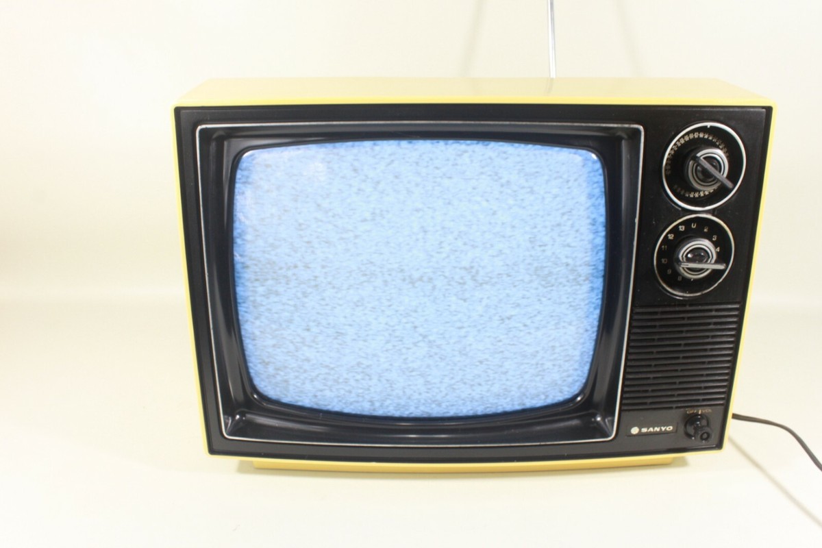SANYO モデルT5100 77年製TV UHF VHF SANYO モデルT5100 77年製TV UHF