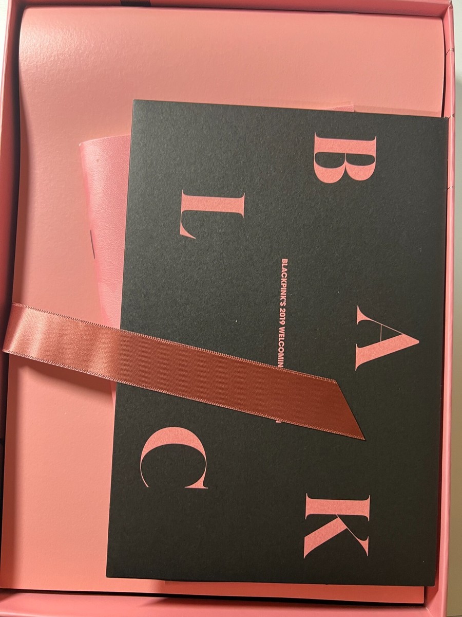 BLACKPINK 2019 Welcoming Collection All Member Autographed Signed