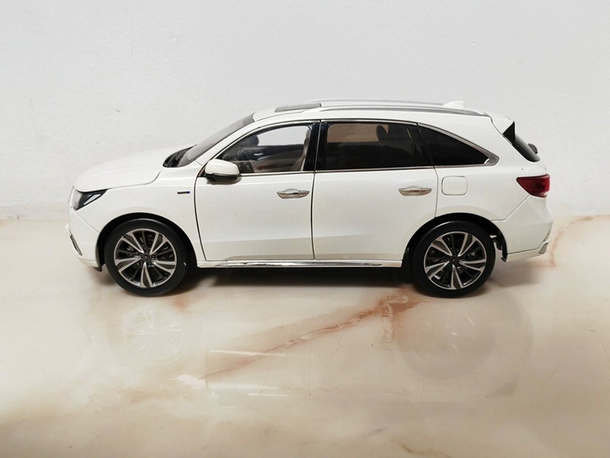 1/18 Scale Honda ACURA MDX White Diecast Car Model Toy Collection