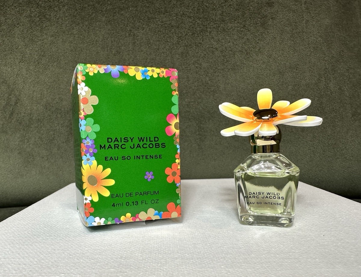 DAISY WILD EAU SO INTENSE Marc Jacobs EDP 0.13 fl oz/4 ml MINI