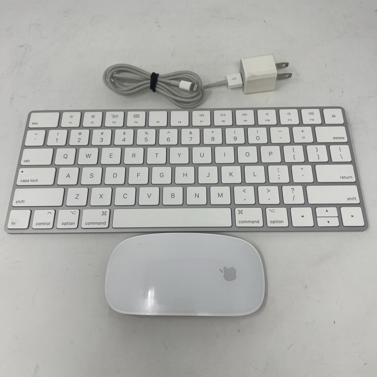 Apple Magic Keyboard A1644 + Magic Mouse A1657(Lightning) – Clean