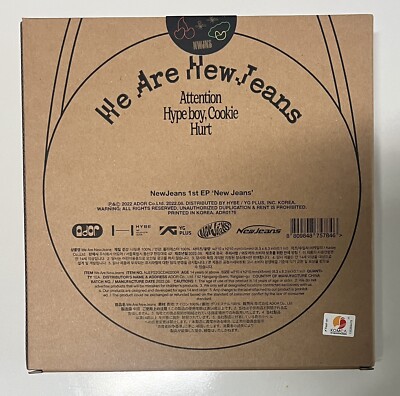 NEWJEANS - New Jeans 1st EP Limited Album [Bag Version] Black ver