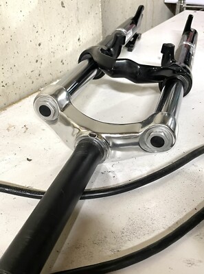 Marzocchi MZ Race Suspension Fork - 26” Wheel 1 1/8” Threadless