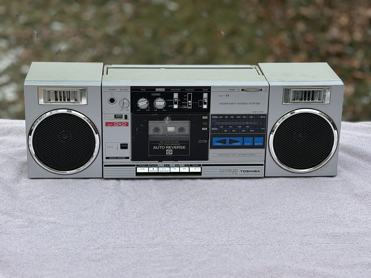 VINTAGE TOSHIBA RT-SX2 AM/FM STEREO BOOMBOX AUTOREVERSE CASSETTE