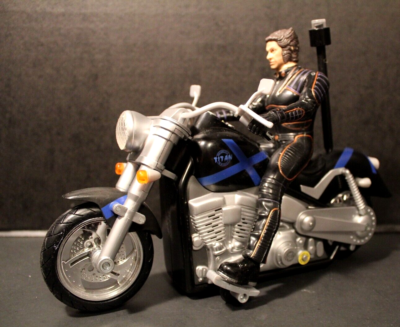 VTG Marvel Comic Action X-men Movie Wolverine Motorcycle Toy biz