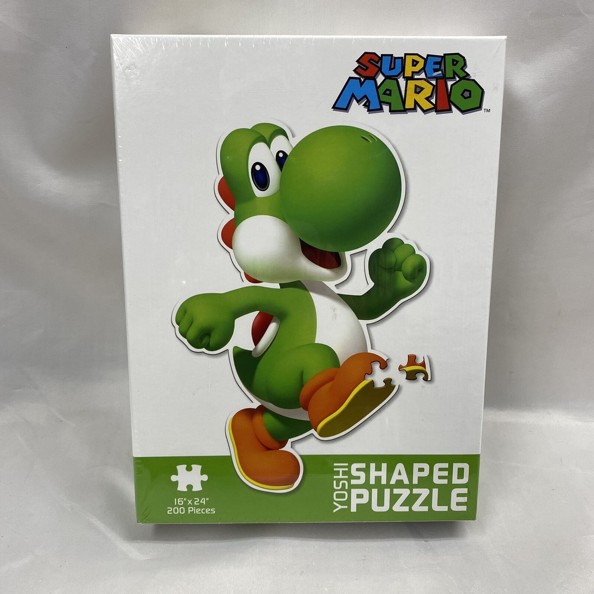 NIB Yoshi Shaped Puzzle 200 Pieces Nintendo Super Mario 16