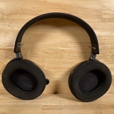 SteelSeries Arctis 3 Black All-Platform Noise Cancelling Over Ear