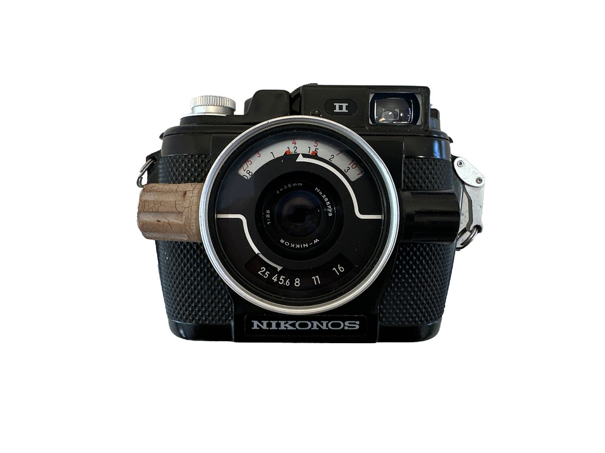 Nikonos II Nikkor 35 2.5 フィルムカメラ 黒 水中 Nikon Nikonos II