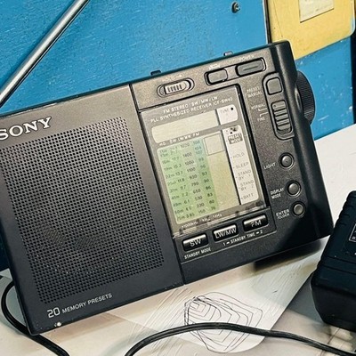 Used Sony ICF-SW40 Portable World Band Pocket Shortwave Radio