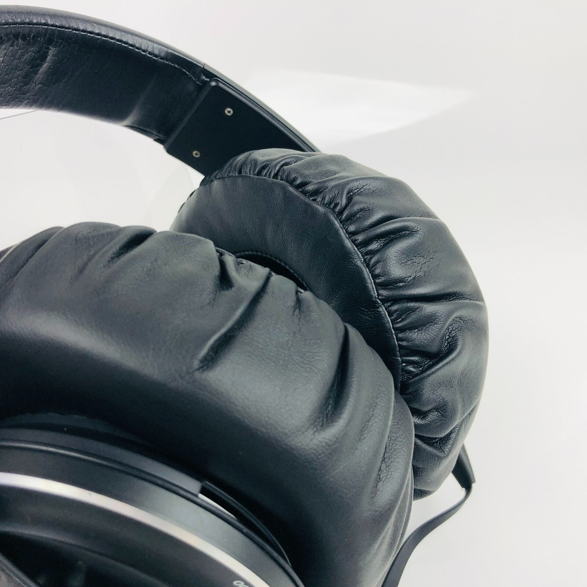 Sony MDR-XB1000 Stereo Audio Headphones Extra Bass Series Dynamic