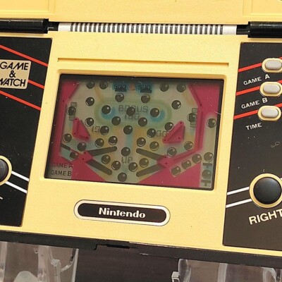 NINTENDO GAME AND & WATCH PINBALL Multi Screen 1983 Direct From