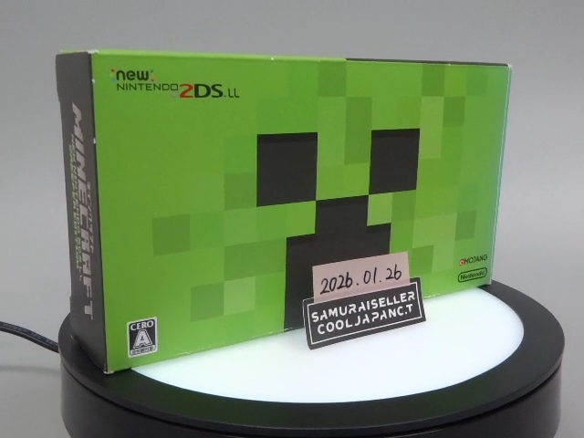 Minecraft Nintendo 2DS LL Creeper Edition Video Game Console