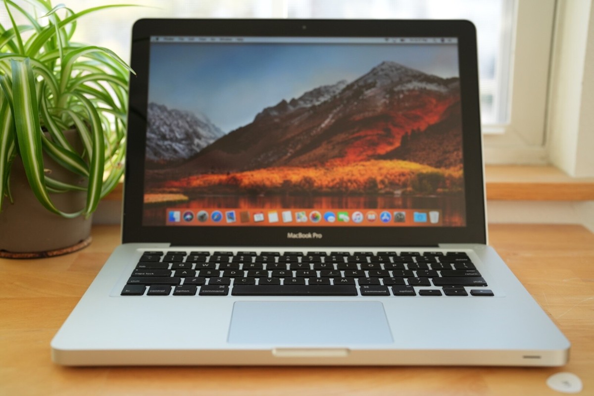 APPLE MacBook Pro A1278, 2.5Ghz Intel Core i5, 4GB RAM, 120GB SSD