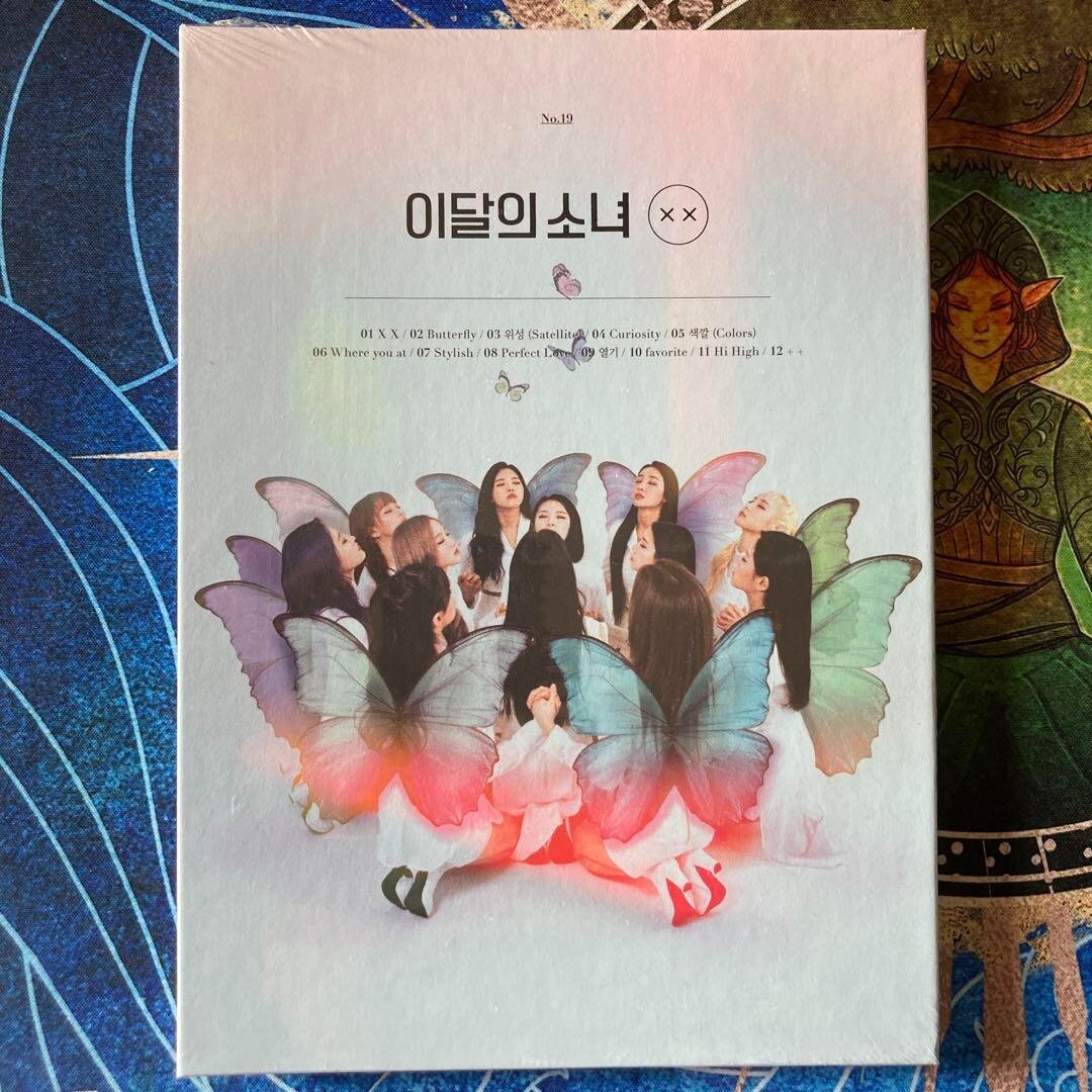LOONA 今月の少女 XX 初回限定盤 ポスター トレカ Butterfly LOONA xx