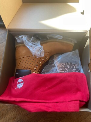 BRAND NEW SUPREME COMME DES GARCONS TIMBERLAND 6