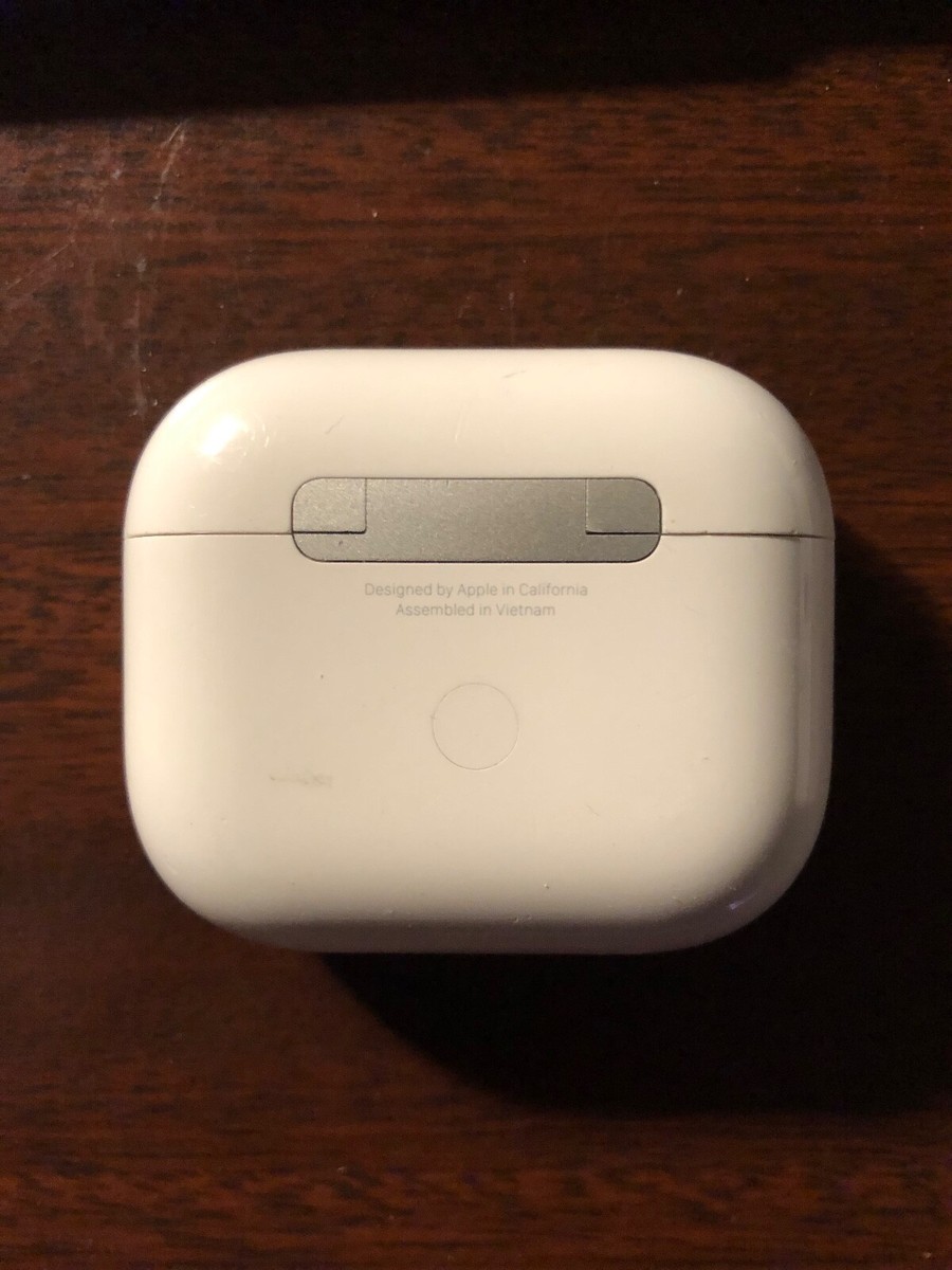 Apple AirPods 3rd Generation With MagSafe Wireless Charging Case