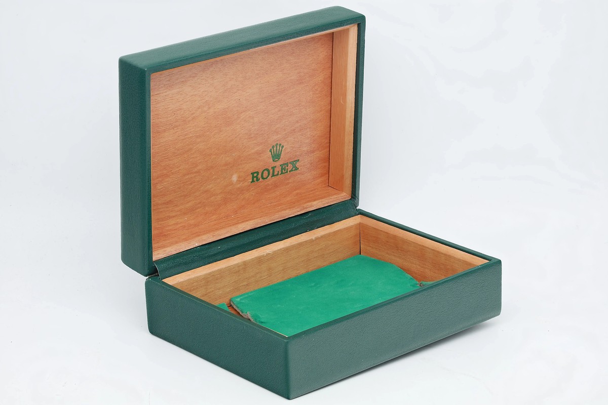1970's Rolex Small Green Wood Box With Yellow Pillow Empty Case | eBay