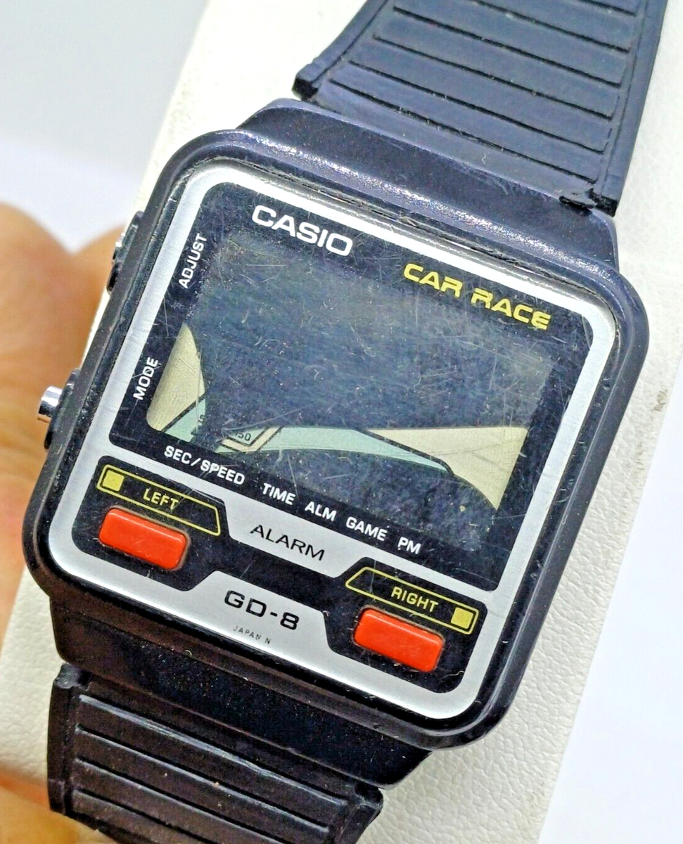 VINTAG CASIO GAME 233 GD-8 CAR RACE DIGITAL WATCH JAPAN 1984 FOR