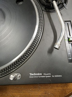 Technics SL-1200MK2 DJ Turntable Black Quartz Direct Drive w