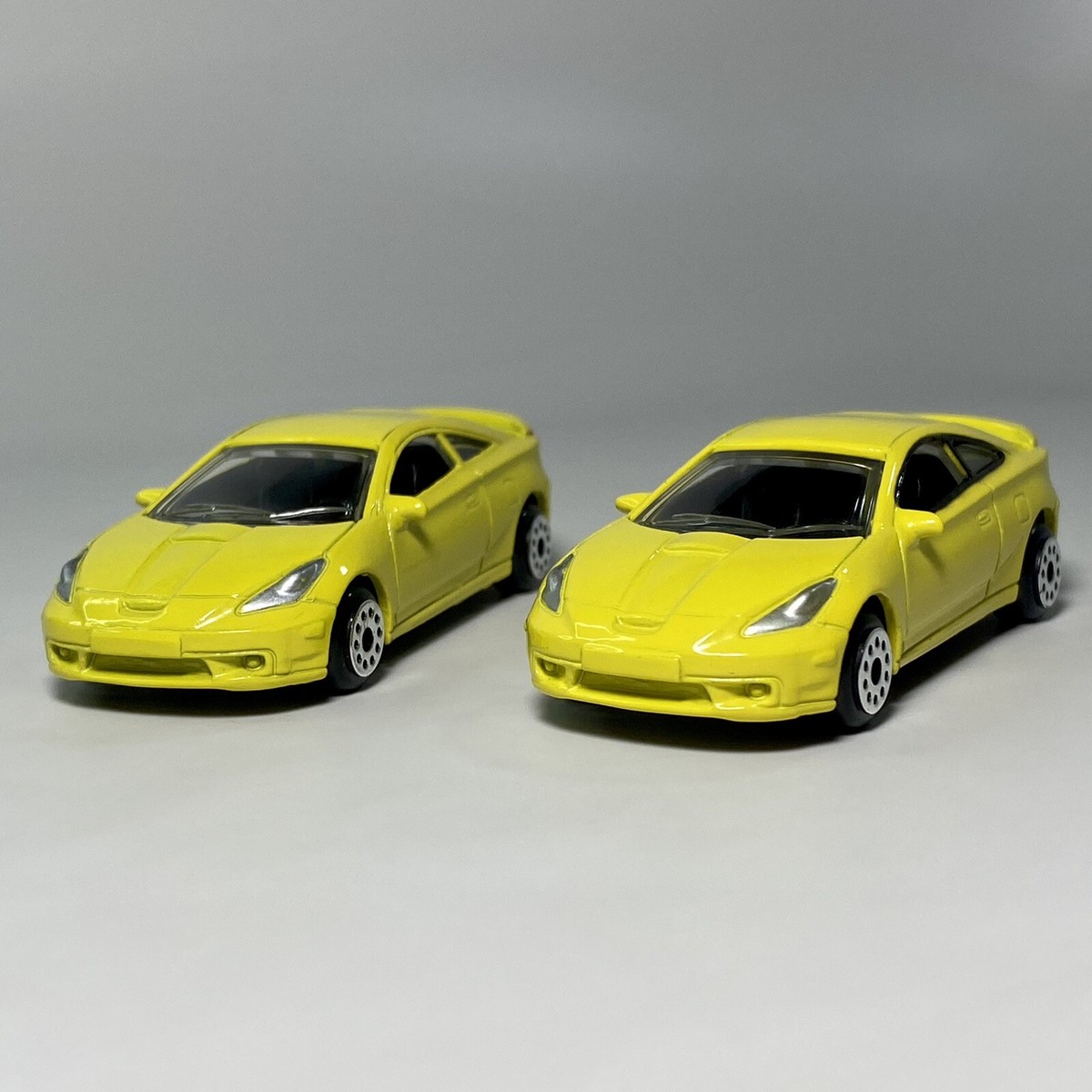 MotorMax #6011 Toyota Celica 1/64 Diecast Yellow 2-Variations Near