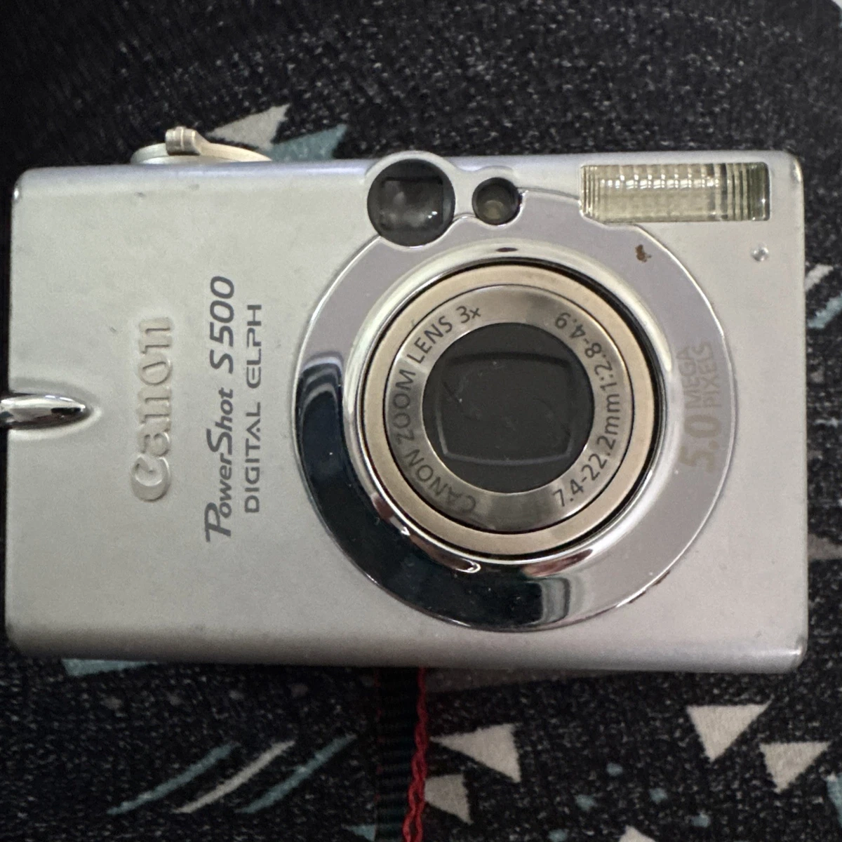 Canon PowerShot SD500 Digital Cameras with Histogram Display for