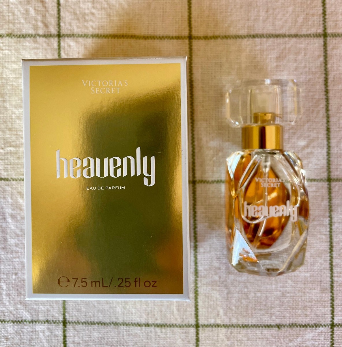 VICTORIA'S SECRET HEAVENLY 0.25/.25 OZ EAU DE PARFUM/EDP SPRAY