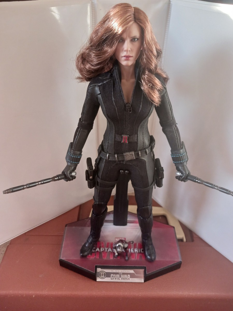 Hot Toys /Sideshow/Marvel Avengers Civil War BLACK WIDOW 1/6 Scale