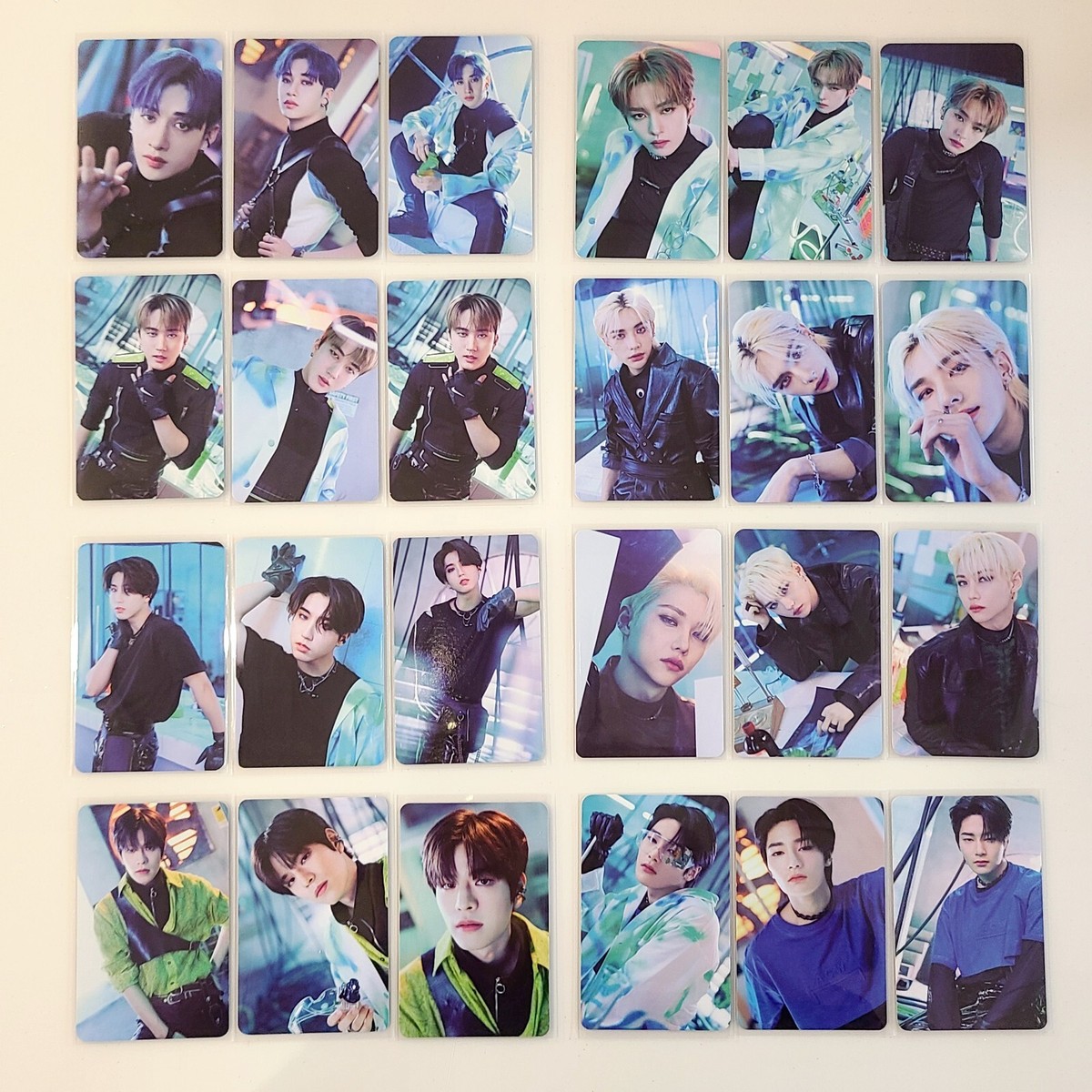 STRAY KIDS 2nd World Tour Seoul 'MANIAC' Official Random Photocard