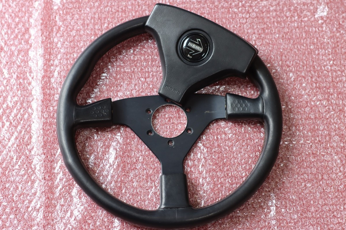 MOMO GHIBLI 3 Steering Wheel 340mm Black Leather & Black Pad F/S