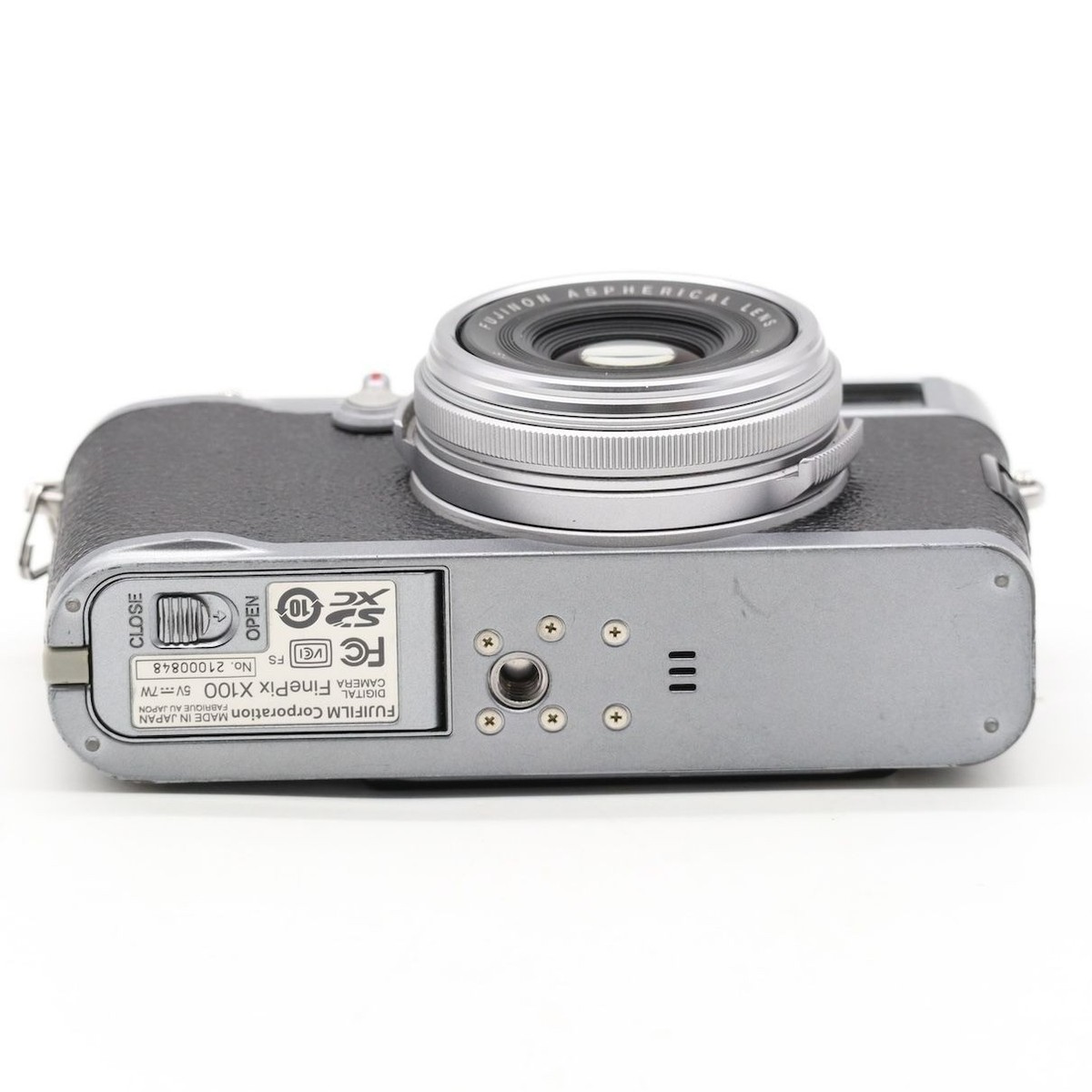FUJIFILM Digital Camera FinePix X100 Silver 12.3 Megapixels FX