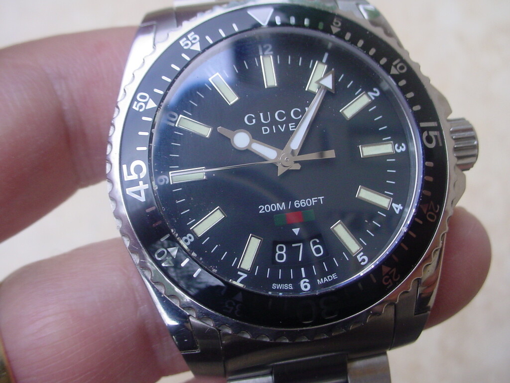 Gucci Diver 200M/660FT, Stainless Steel Case, Original Bracelet