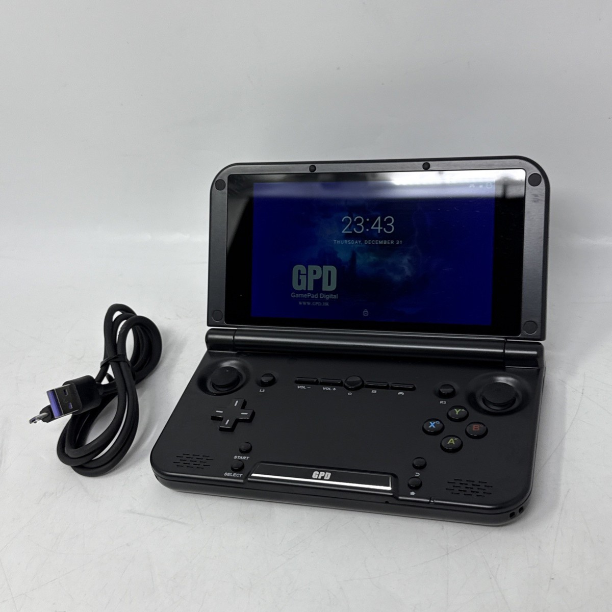 GPD XD 32GB Portable Handheld Gaming Console - Tested Working
