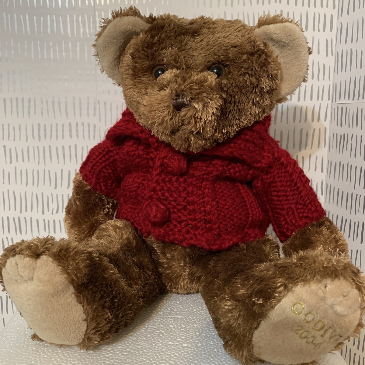 2004 Godiva Chocolate Brown Teddy Bear Red Sweater Bando Plush