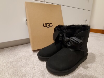 UGG® Gita Bow Mini boots Size 5 | eBay