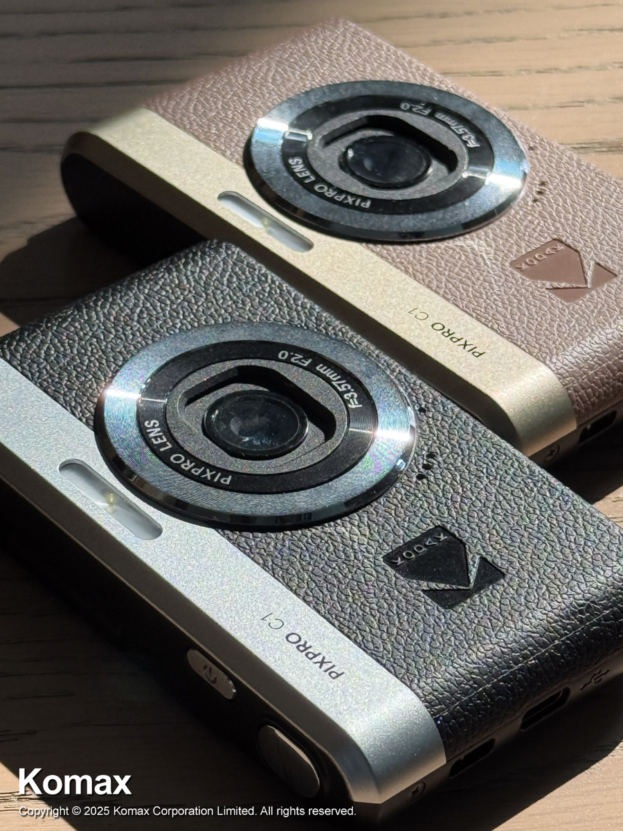 Kodak PIXPRO C1 Tilting LCD Compact CCD Digital Camera 4X Digital