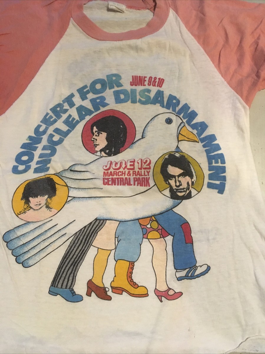 Very Rare Vintage 1982 Concert T-Shirt No Nukes Central Park NY