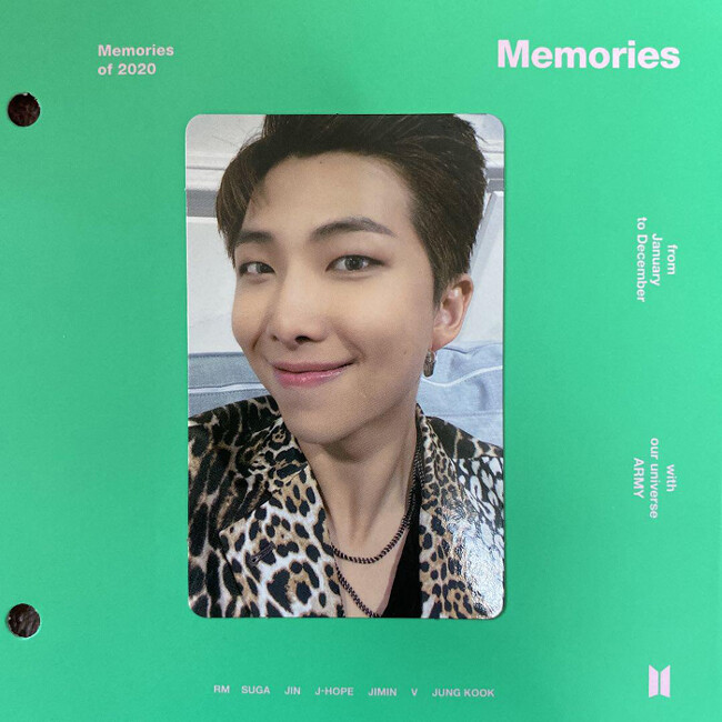 BTS Memories of 2020 Blu-ray ver. Official Photocard + Paper