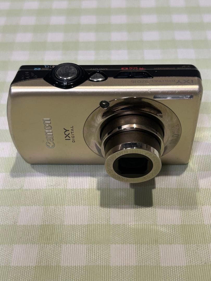 Canon IXY DIGITAL 920 IS 10.0MP Compact Digital Camera Gold