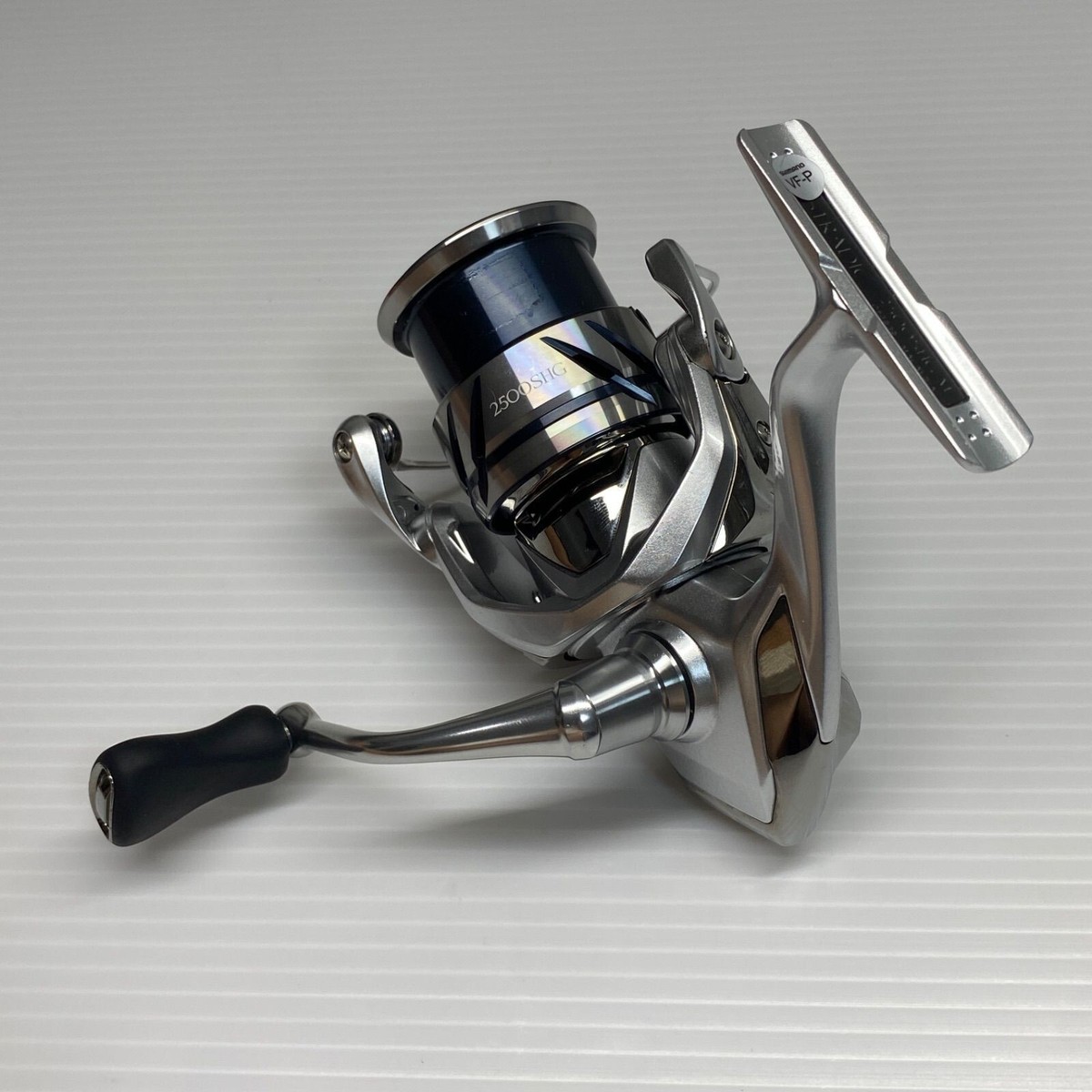 Shimano 23 Stradic 2500SHG Spinning Reel High Gear 5.8:1 Japan
