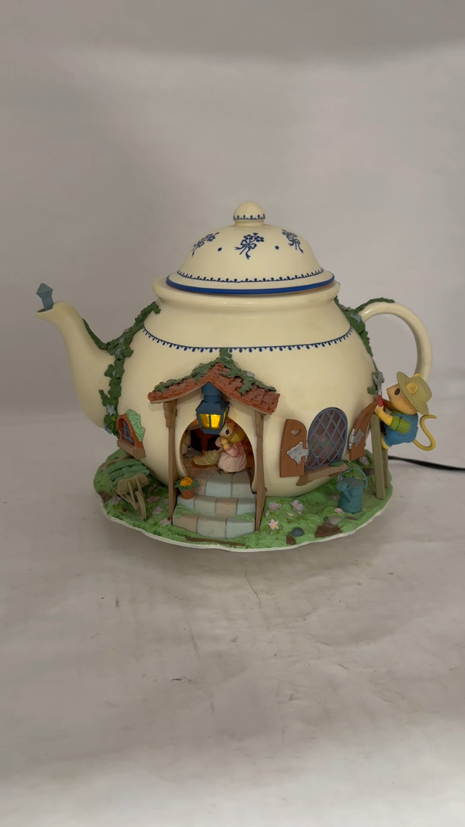 Enesco Teapot Bungalow Lighted Moving Music Box 
