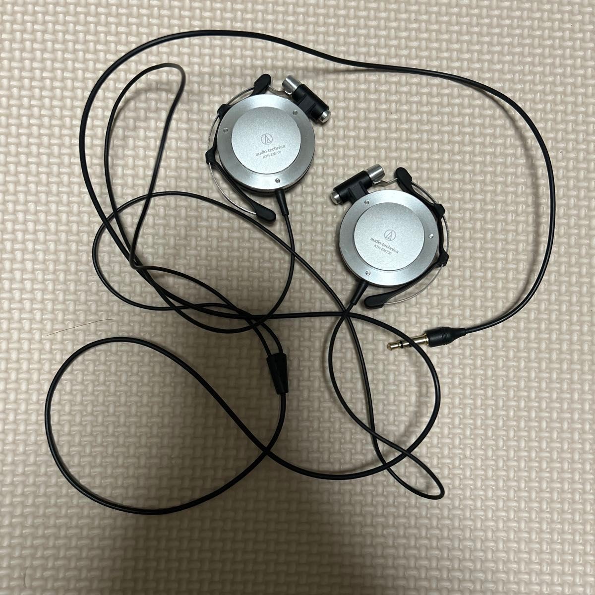 Audio-Technica ATH-EM700 SV Persona 3 Makoto Yuki Model Konami