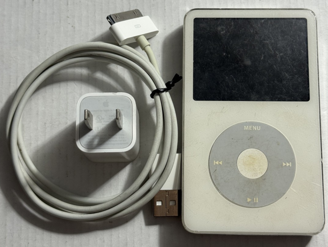 Apple iPod Video Classic 5th Gen. 60GB A1136 MA003LL White | eBay
